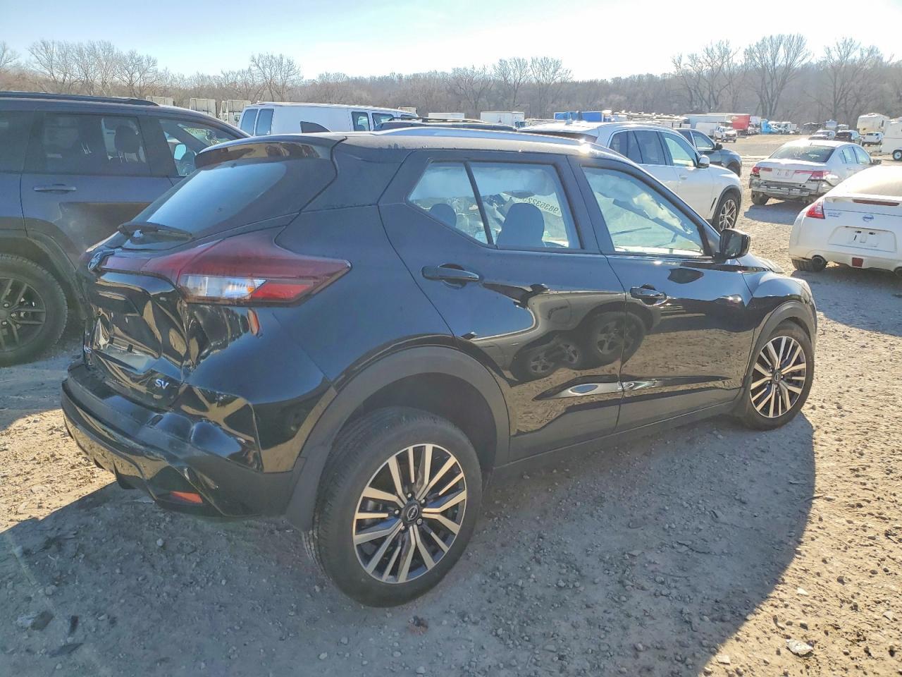 2024 Nissan Kicks Sv - Фото 3