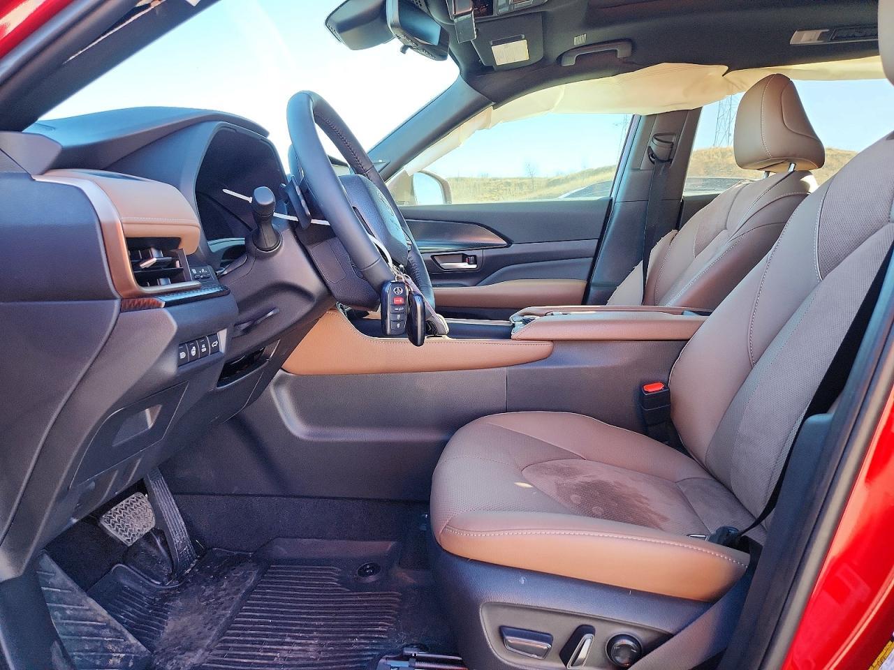 2026 Toyota Grand Highlander Limited - Image 7