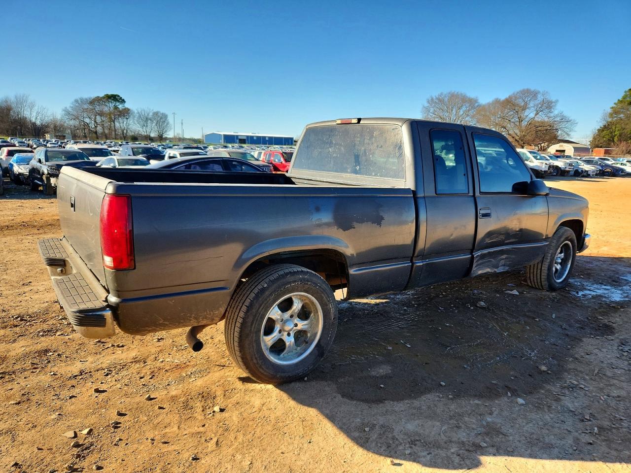 1998 GMC Sierra C1500 - Фото 3