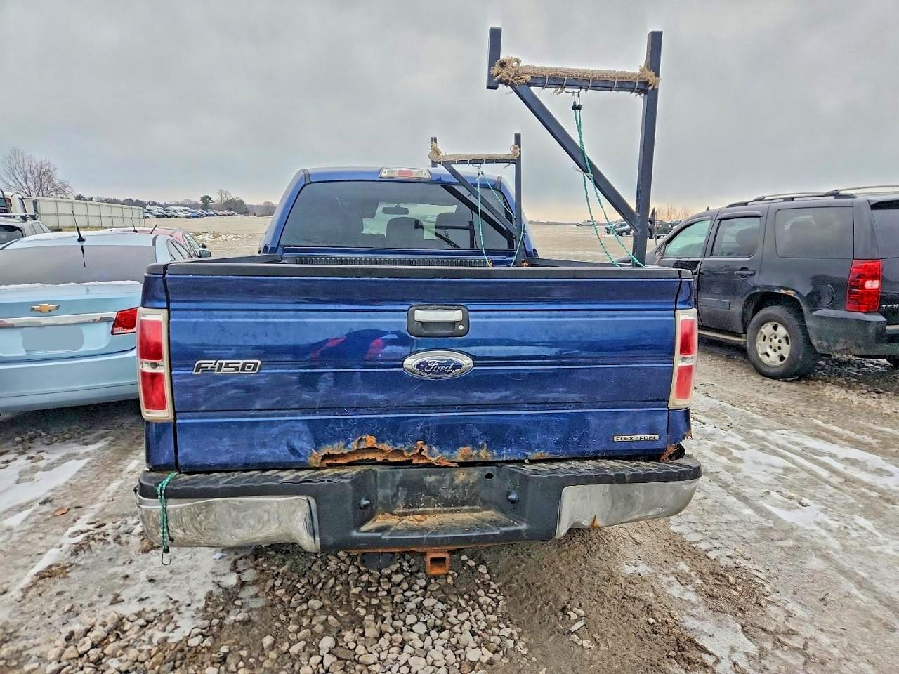 2011 Ford F150 Supercrew - Image 6