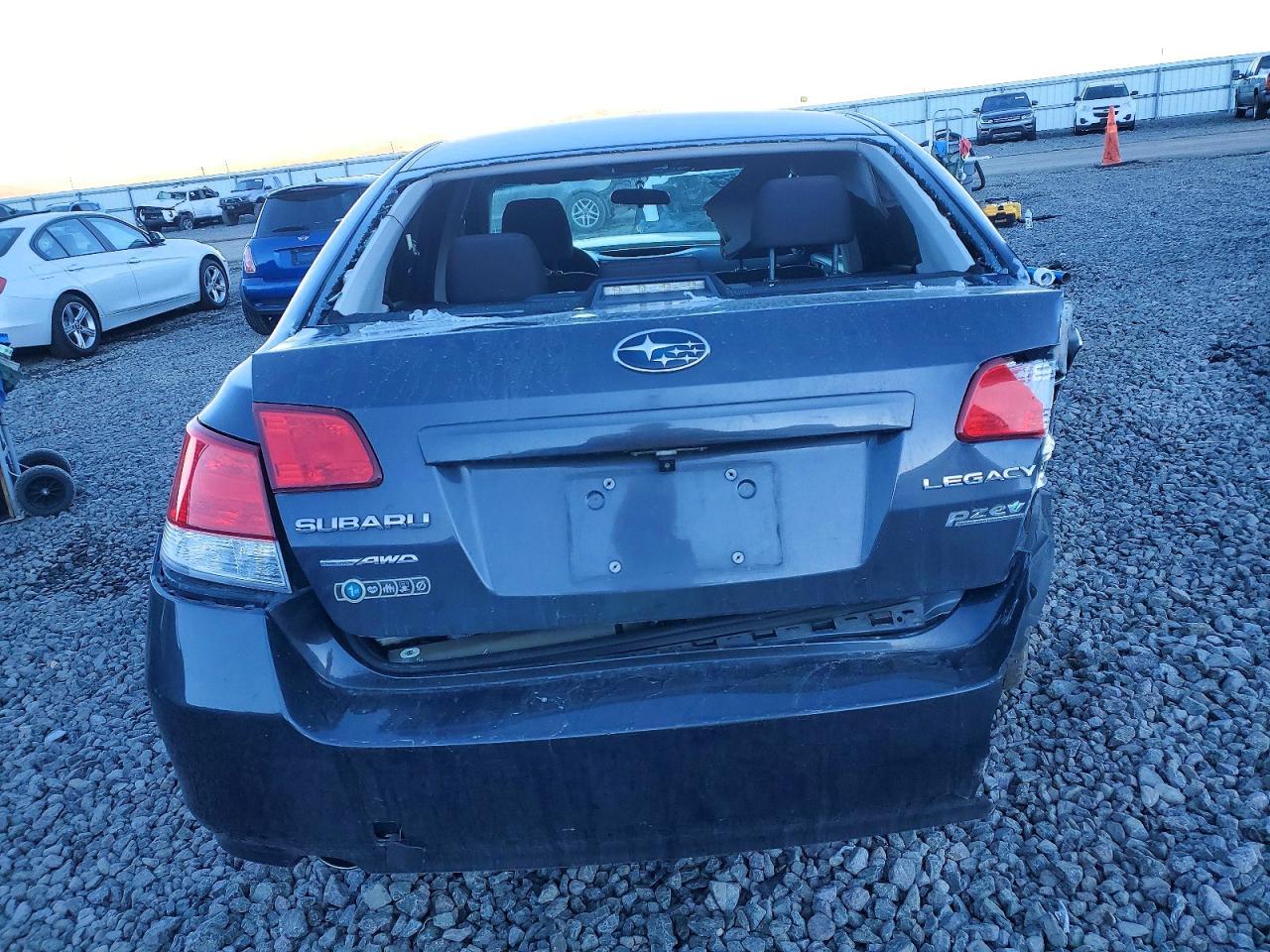 2010 Subaru Legacy 2.5I Premium - Фото 6
