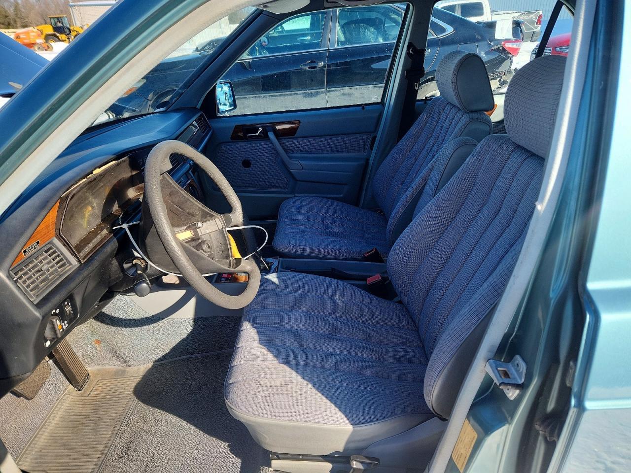 1985 Mercedes-Benz 190 E - Фото 7