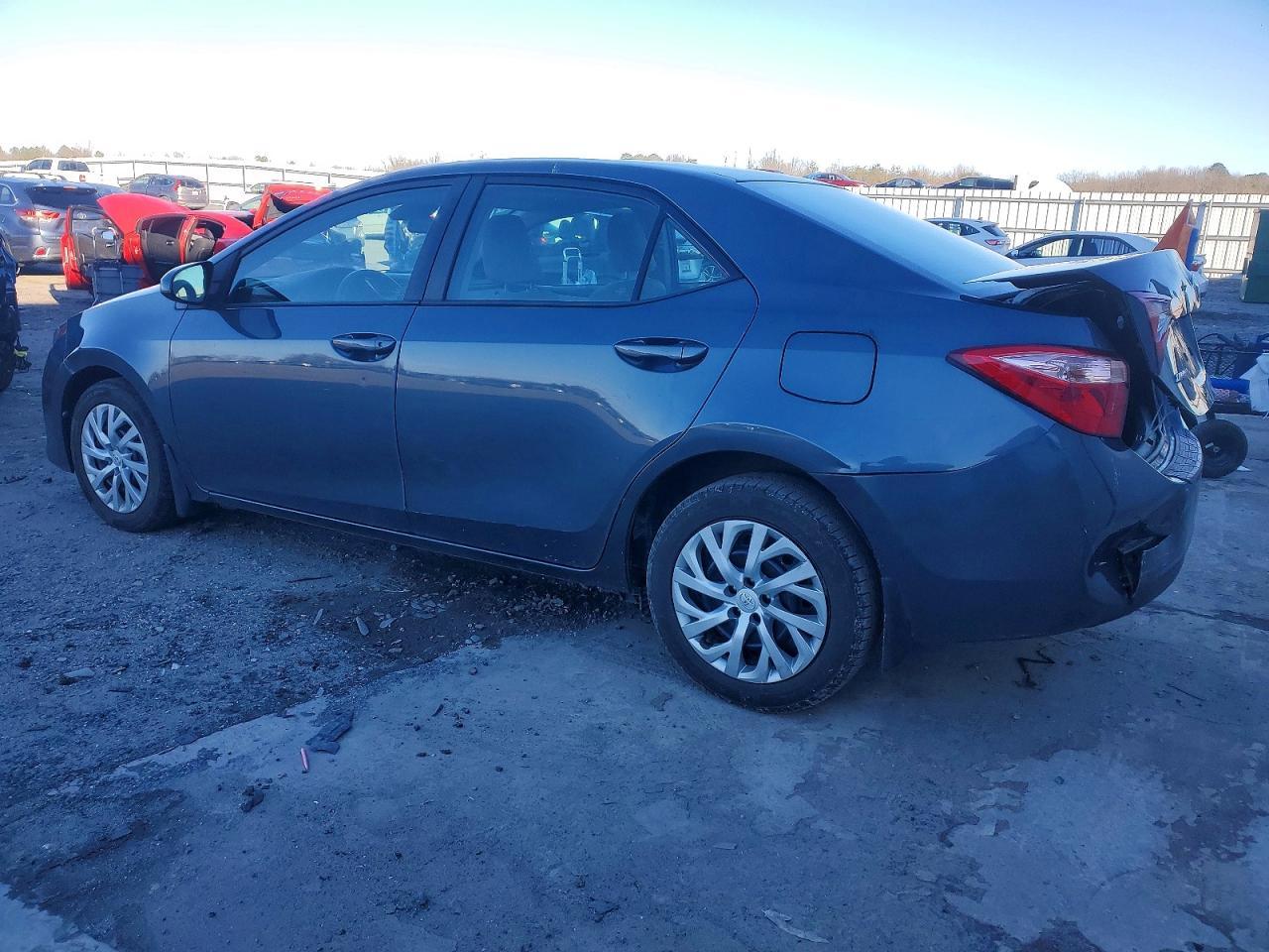 2018 Toyota Corolla Le - Image 2