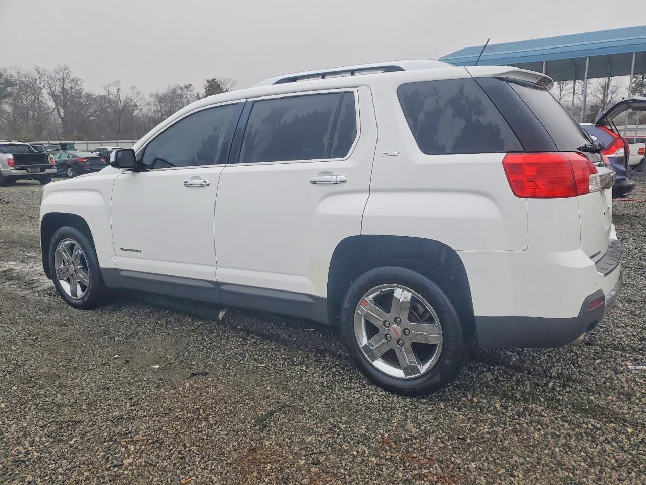 2013 GMC Terrain Slt - Фото 2