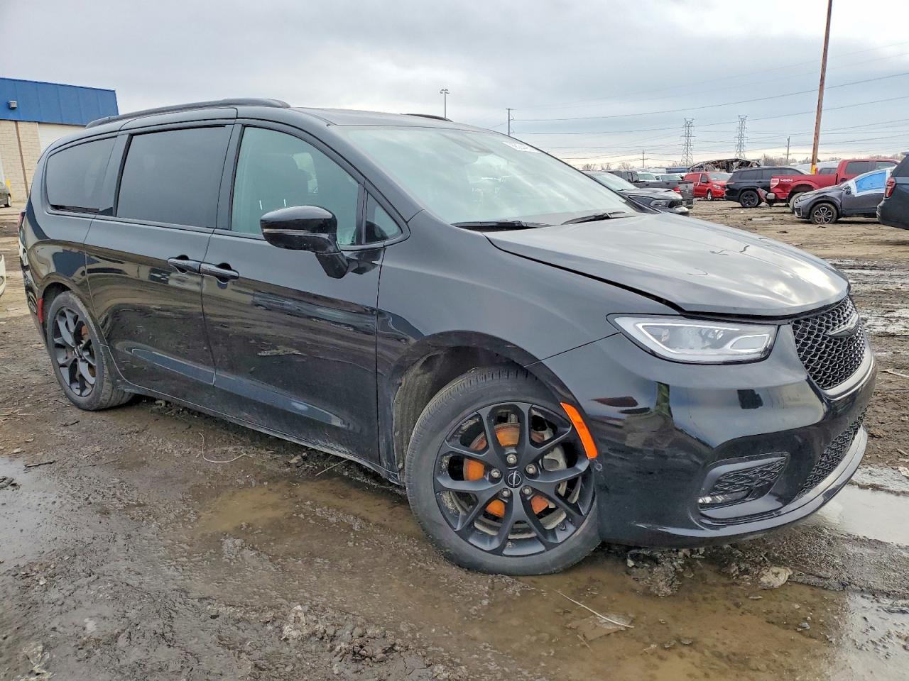 2024 Chrysler Pacifica Touring L - Image 4