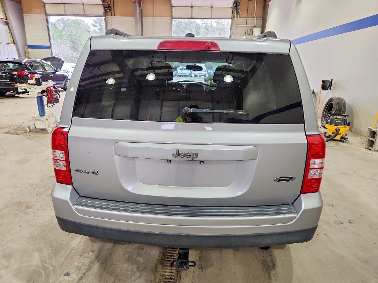 2016 Jeep Patriot Sport - Фото 6