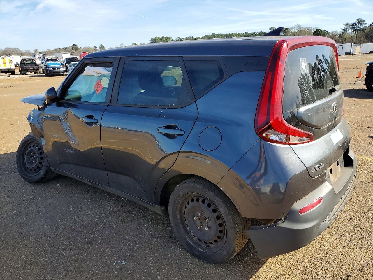 2021 Kia Soul Lx - Image 2