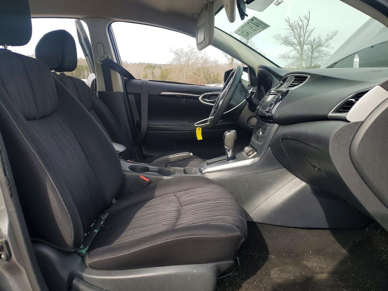 2018 Nissan Sentra S - Image 7