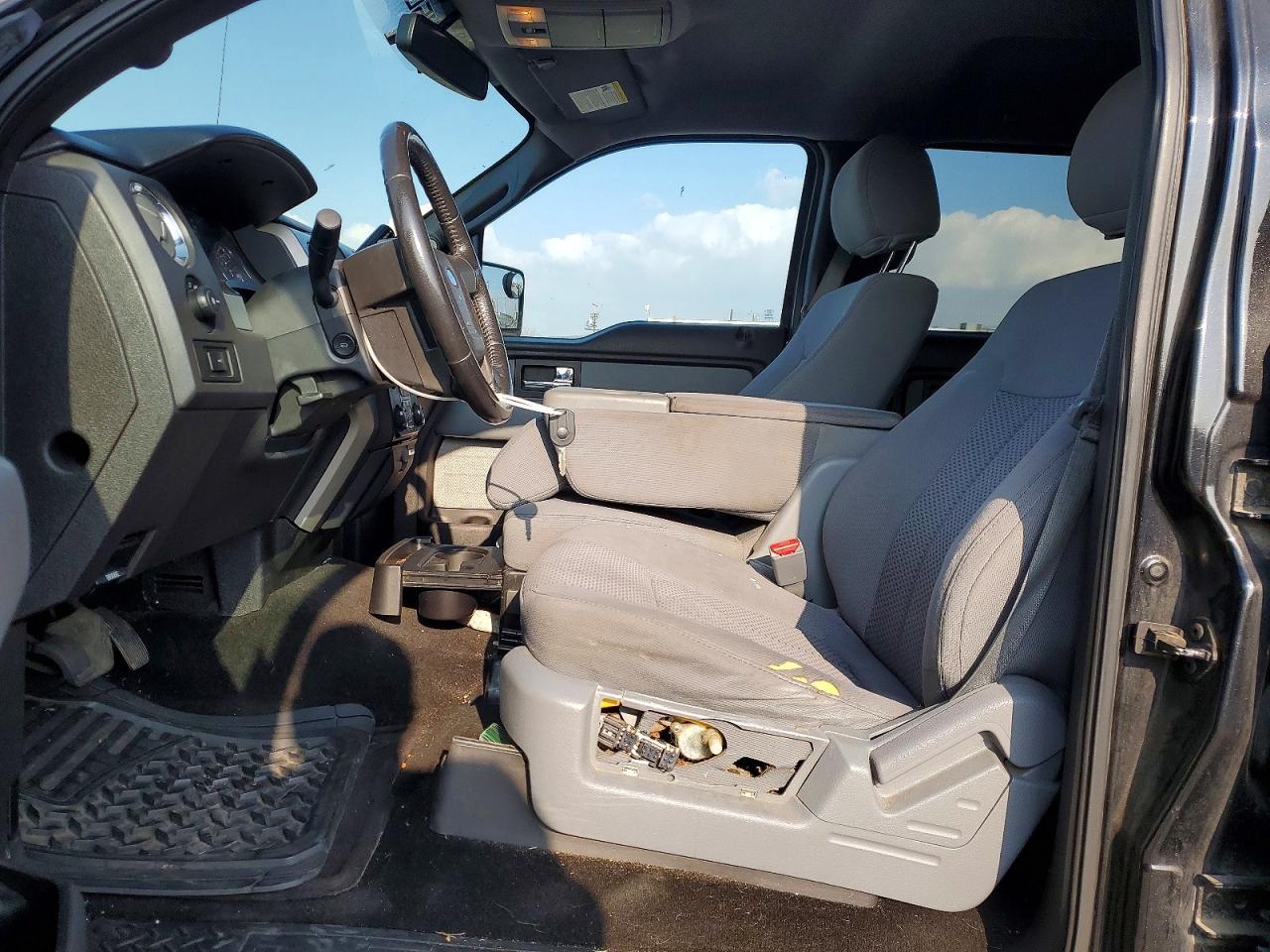 2013 Ford F150 Supercrew - Image 7