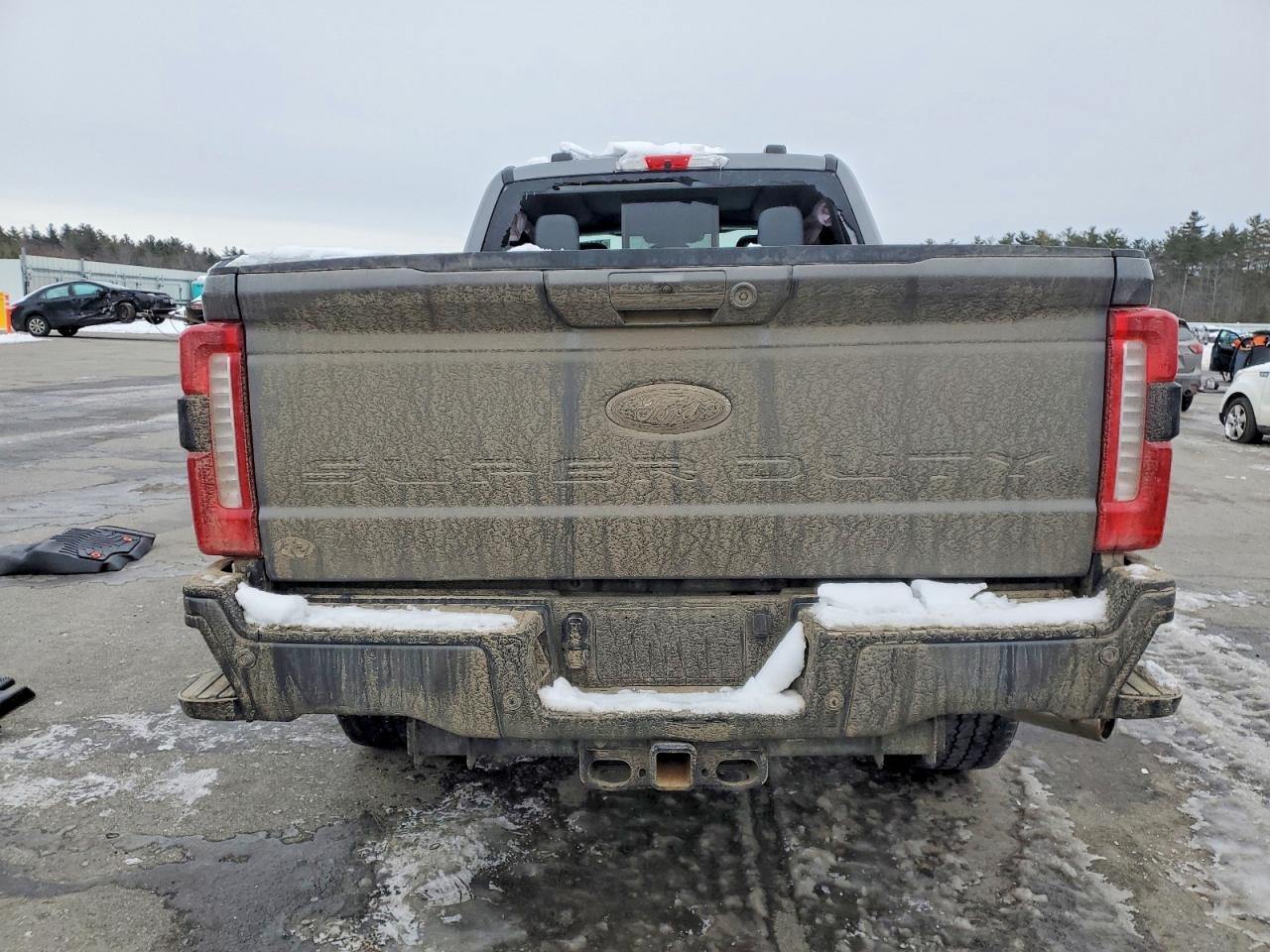 2024 Ford F250 Super Duty - Image 6