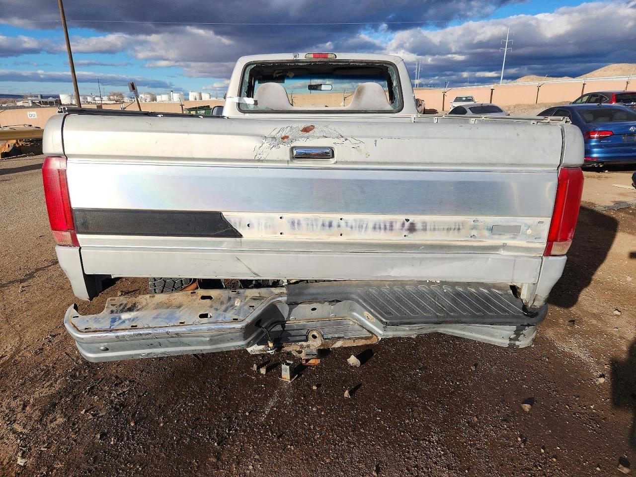 1995 Ford F250 - Image 6