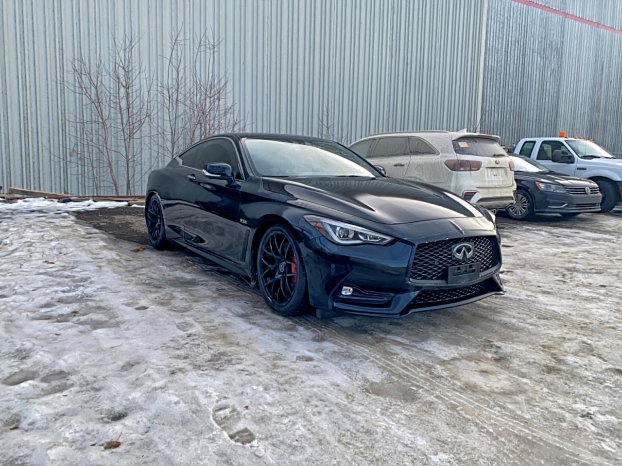 2017 Infiniti Q60 Red Sport 400