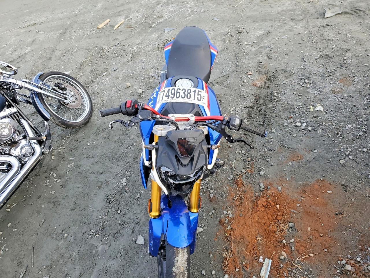 2024 BMW G310 R - Image 5