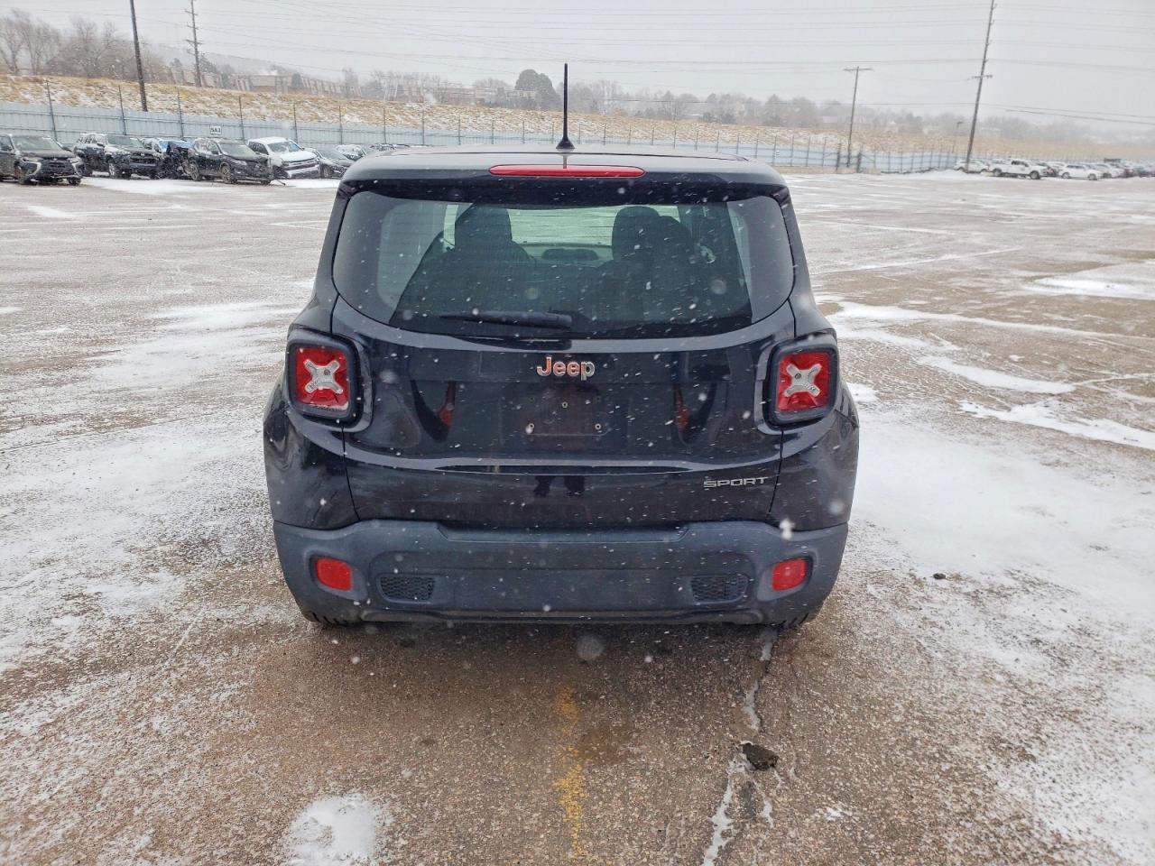 2017 Jeep Renegade Sport - Image 6