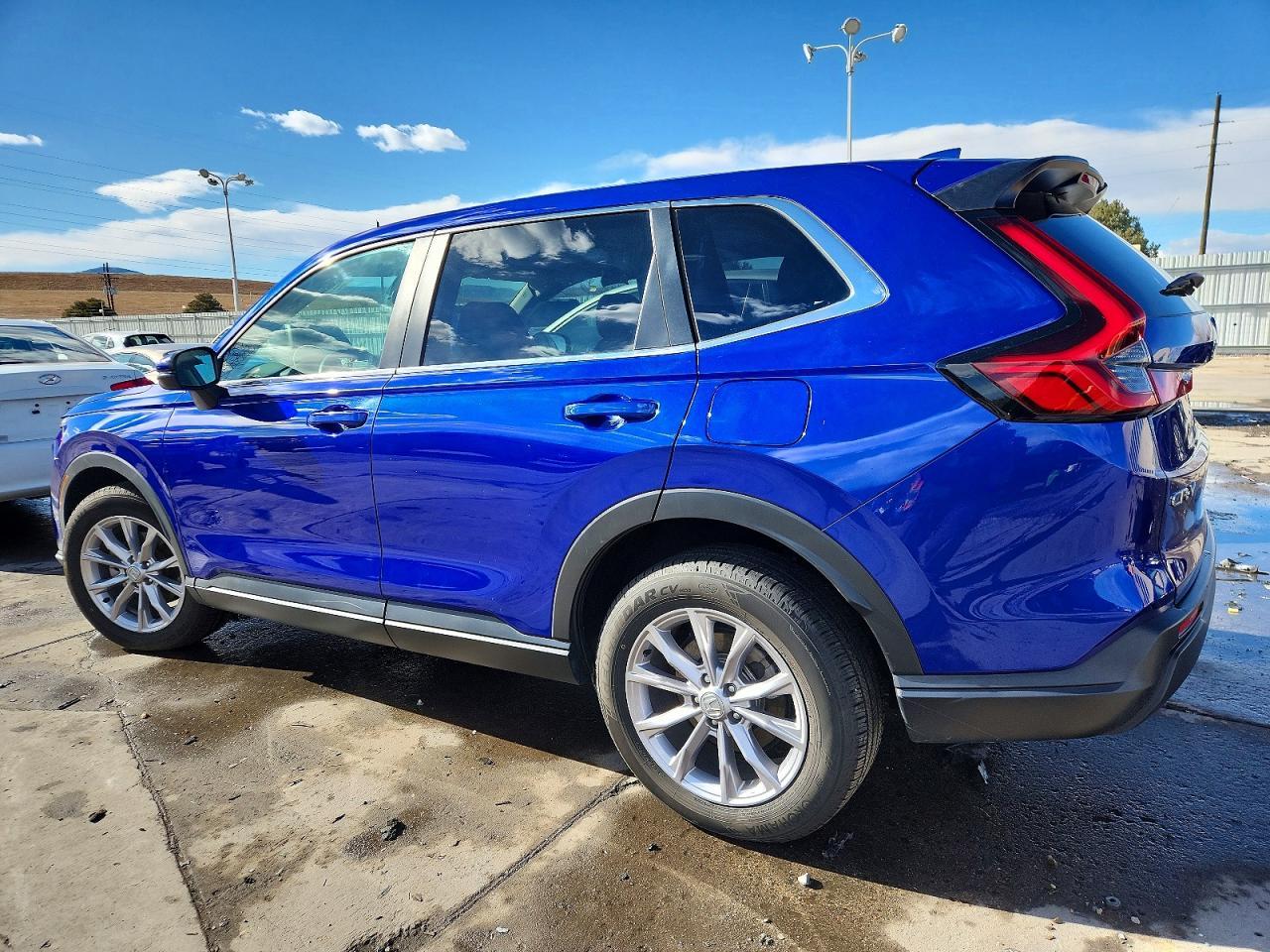 2024 Honda Cr-V Ex - Image 2