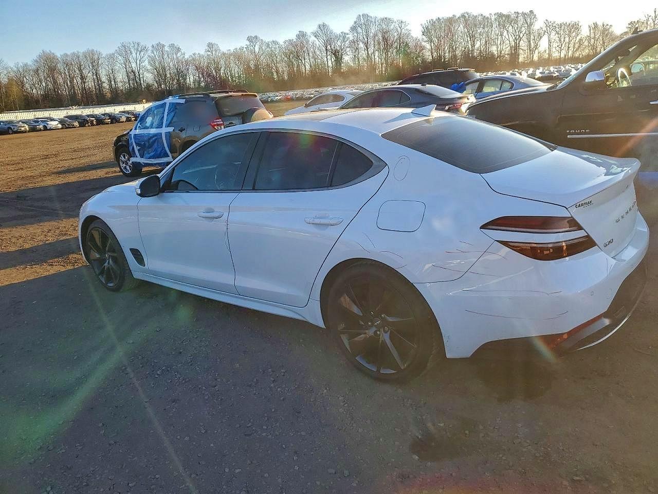 2023 Genesis G70 Base - Фото 2