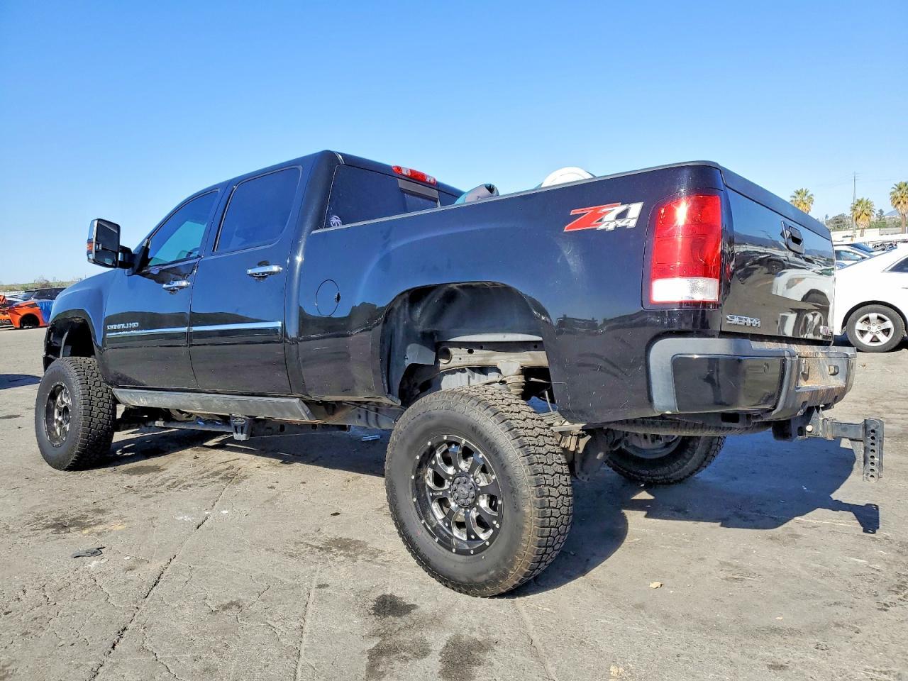 2013 GMC Sierra K2500 Denali - Фото 2