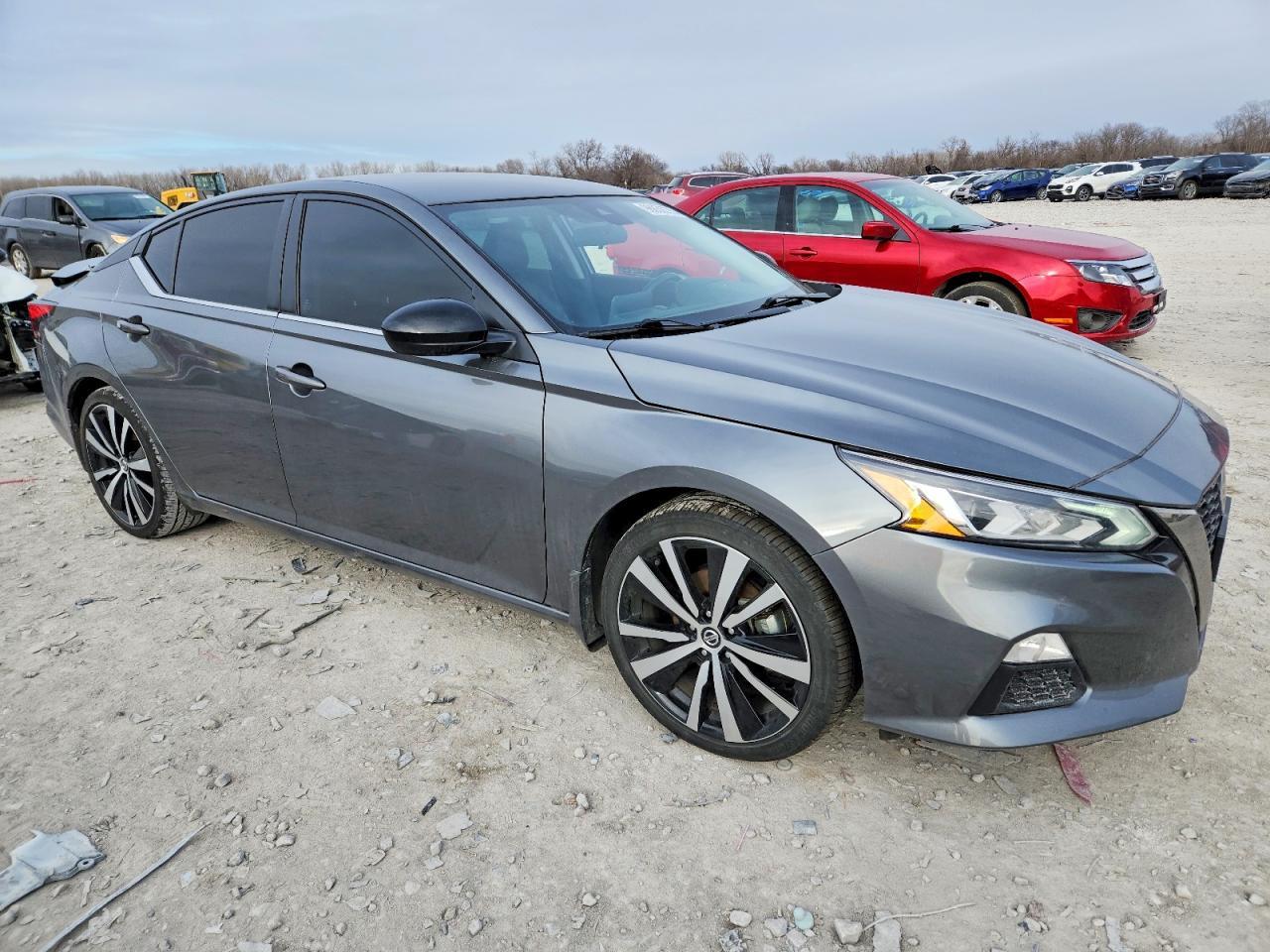 2022 Nissan Altima Sr - Фото 4