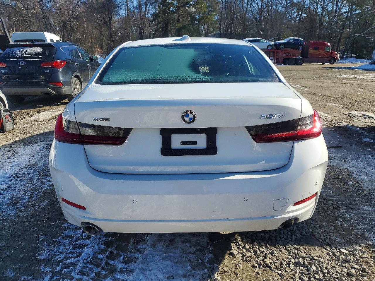 2023 BMW 330Xi - Image 6