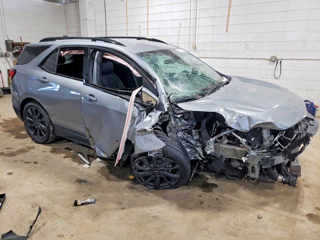 2024 Chevrolet Equinox Rs - Фото 4