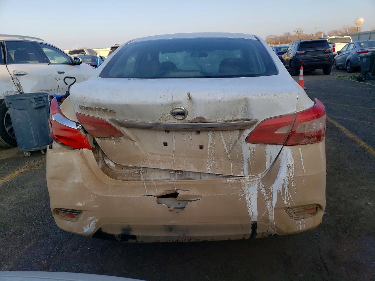 2019 Nissan Sentra S - Фото 6