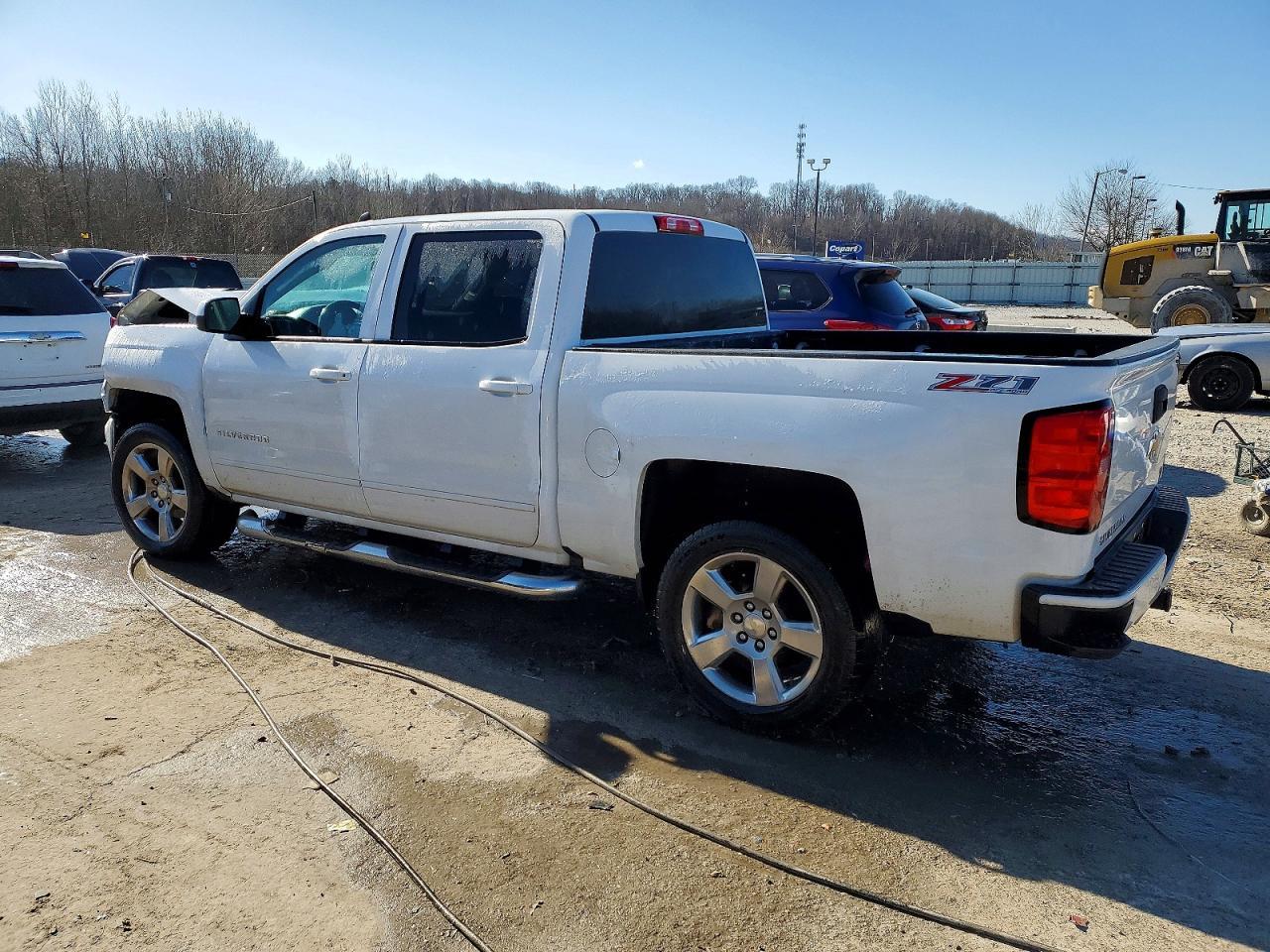 2017 Chevrolet Silverado K1500 Lt - Image 2