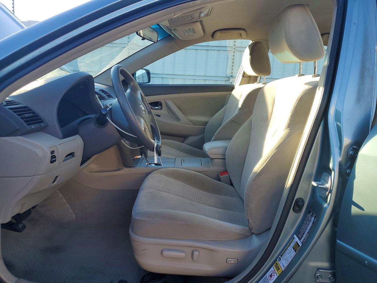 2010 Toyota Camry Base - Фото 7