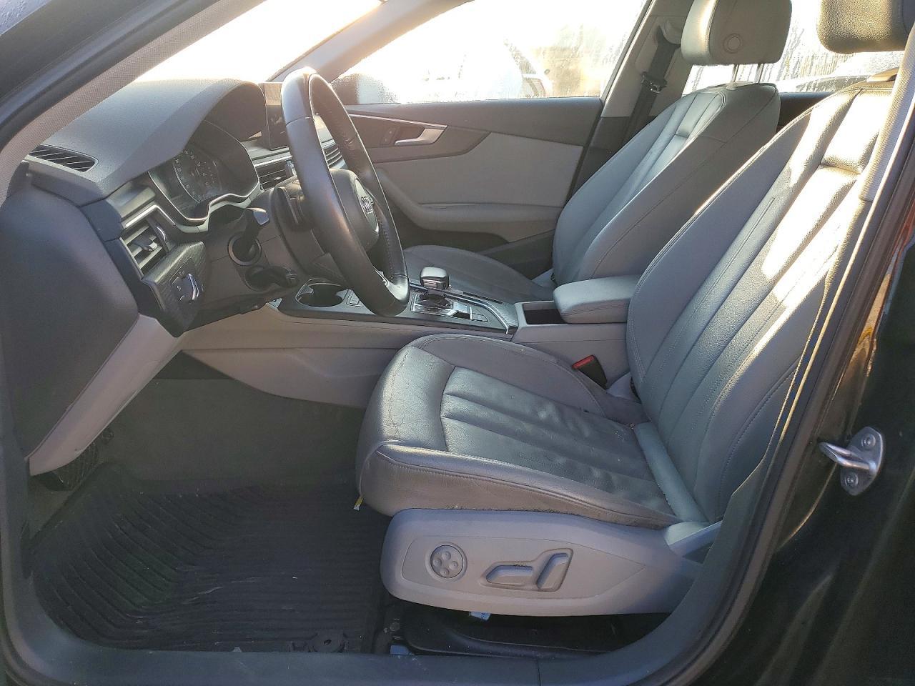 2018 Audi A4 Premium - Фото 7