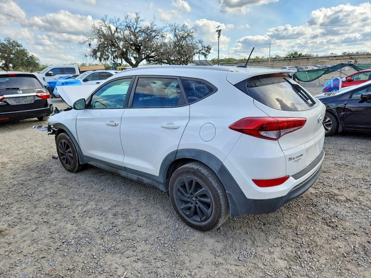 2016 Hyundai Tucson Limited - Фото 2