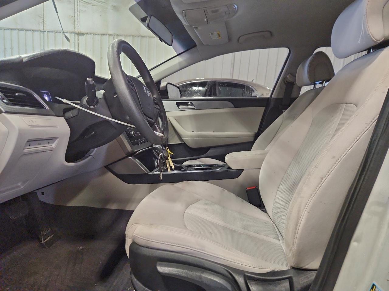 2017 Hyundai Sonata Se - Фото 7