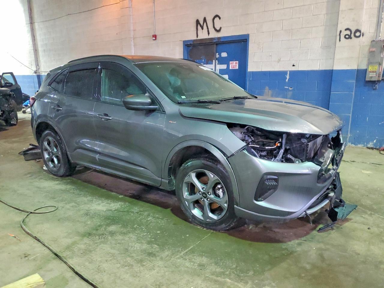 2024 Ford Escape St Line - Фото 4