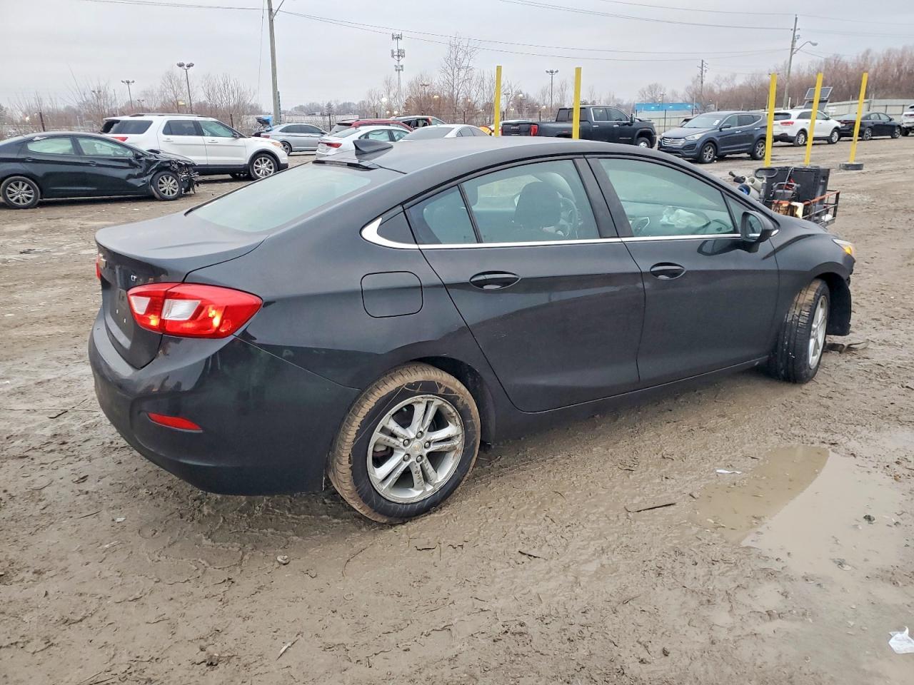 2017 Chevrolet Cruze Lt - Фото 3