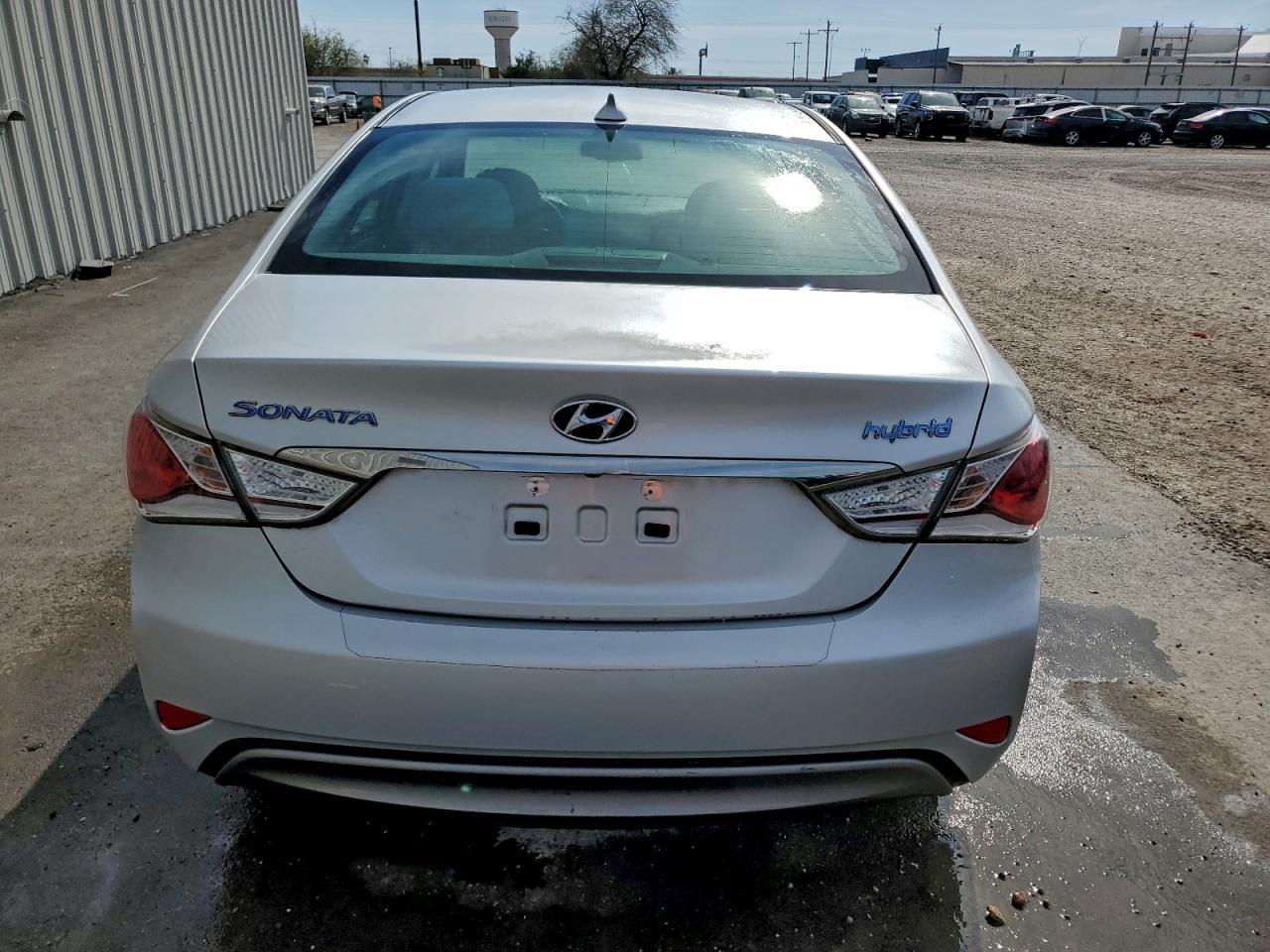2015 Hyundai Sonata Hybrid - Фото 6