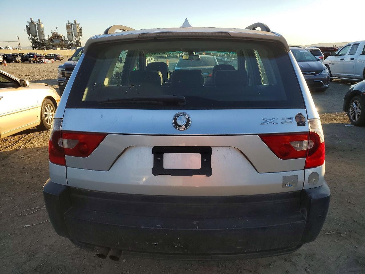 2005 BMW X3 3.0I - Image 6