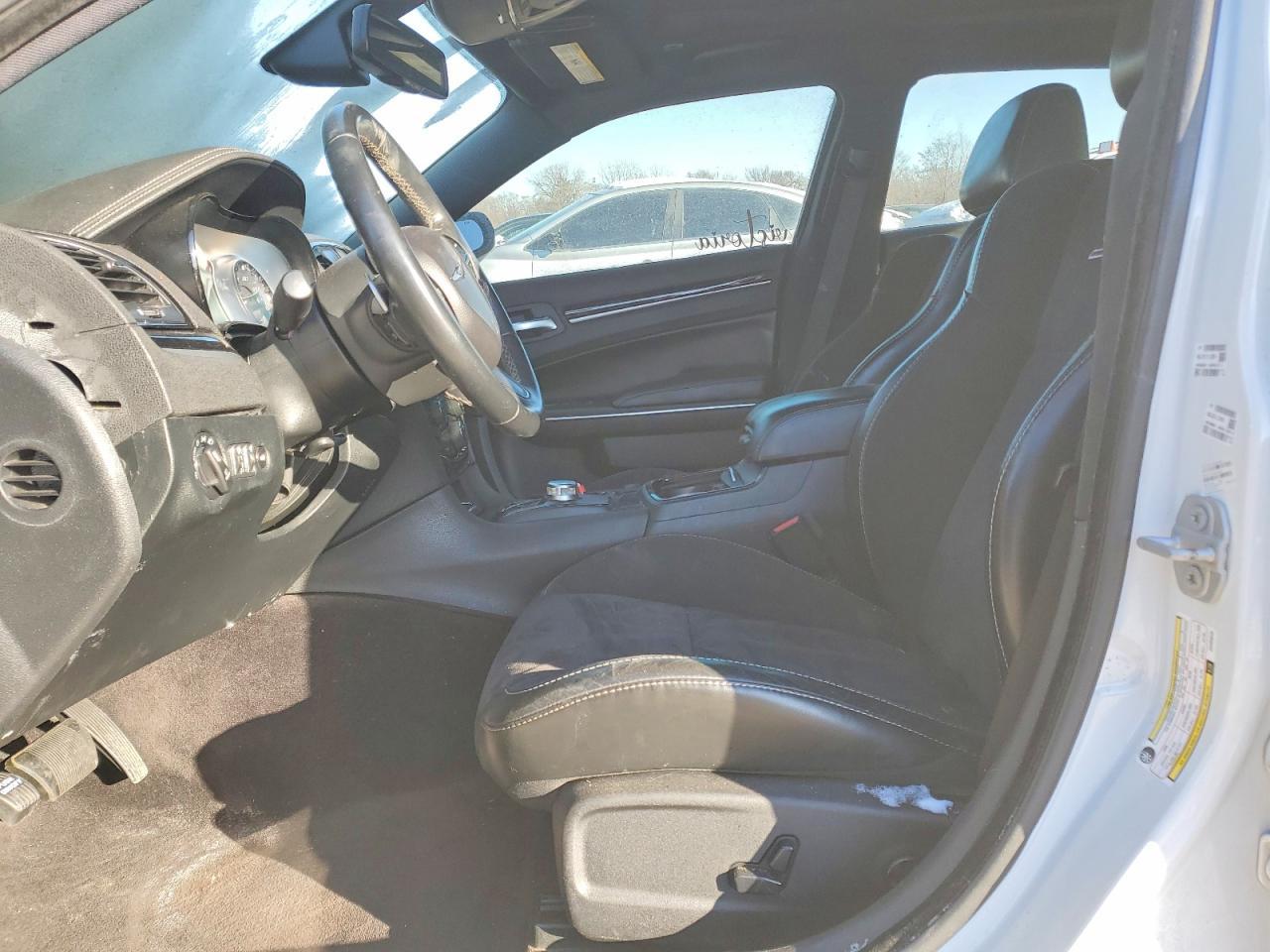 2018 Chrysler 300 S - Фото 7