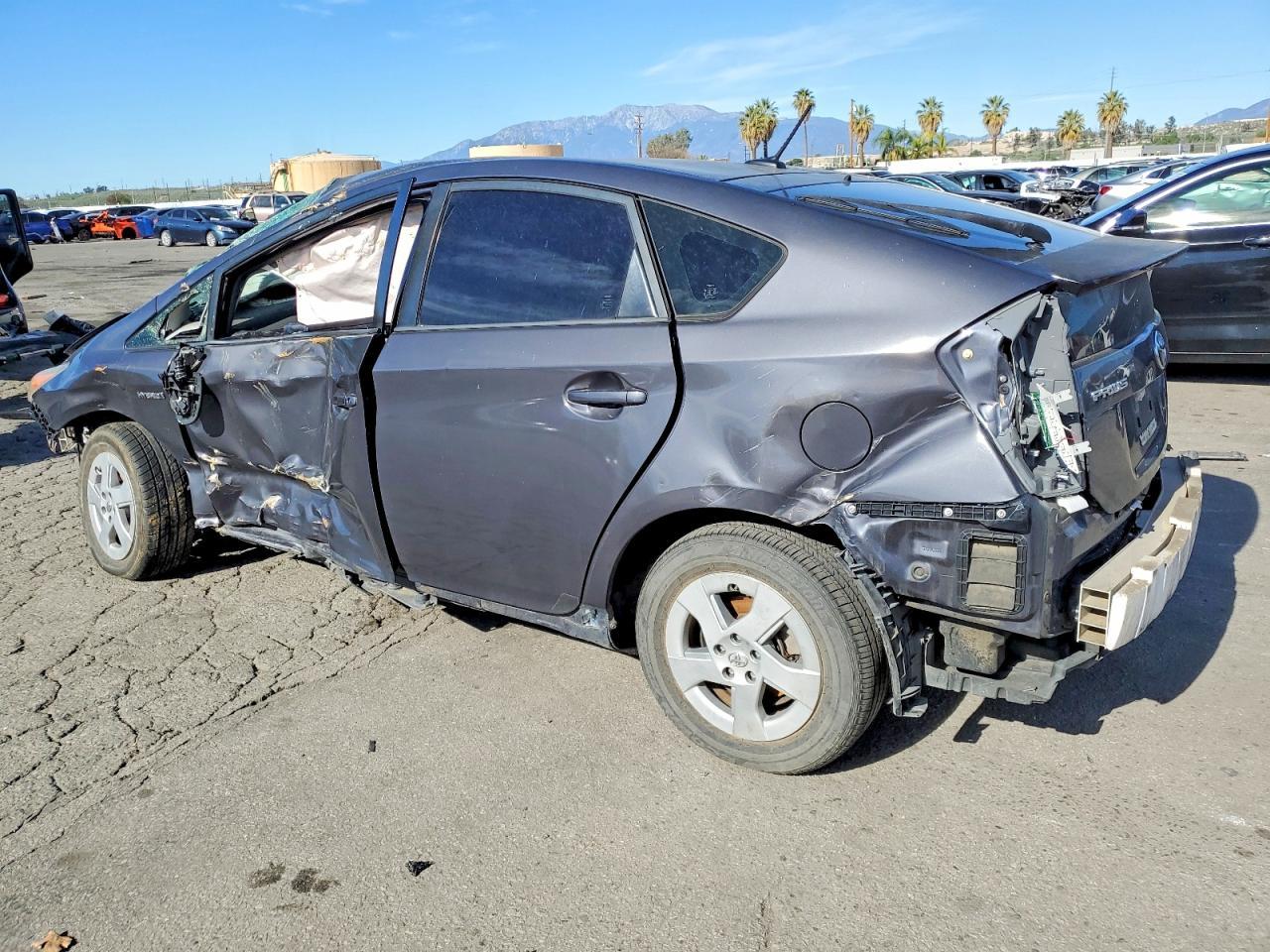 2011 Toyota Prius - Фото 2