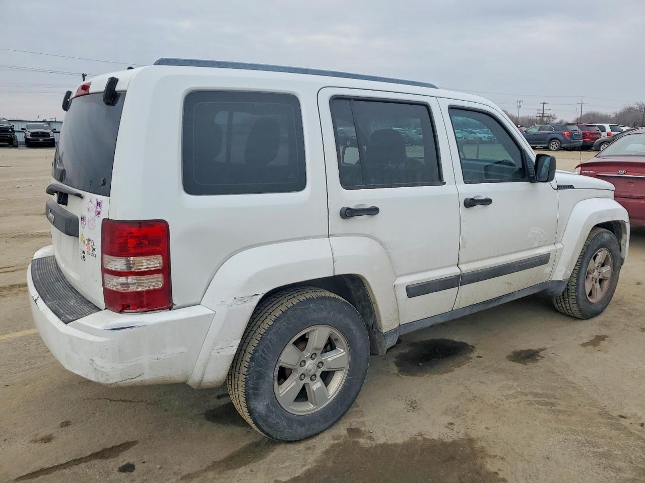2012 Jeep Liberty Sport - Фото 3