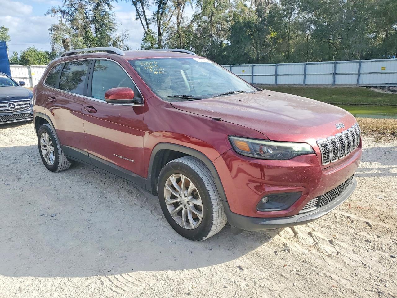 2019 Jeep Cherokee Latitude - Фото 4