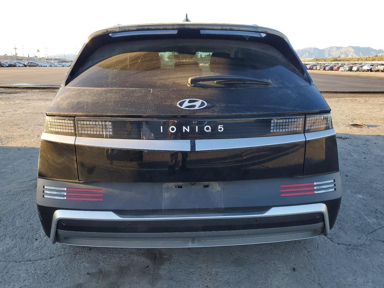 2025 Hyundai Ioniq 5 Sel - Image 6