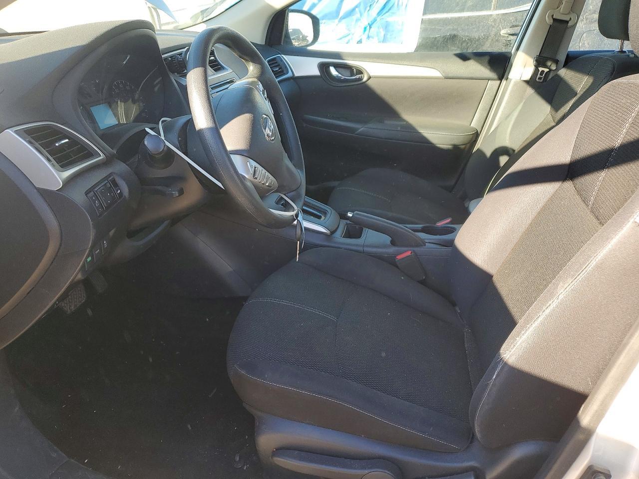 2017 Nissan Sentra S - Фото 7