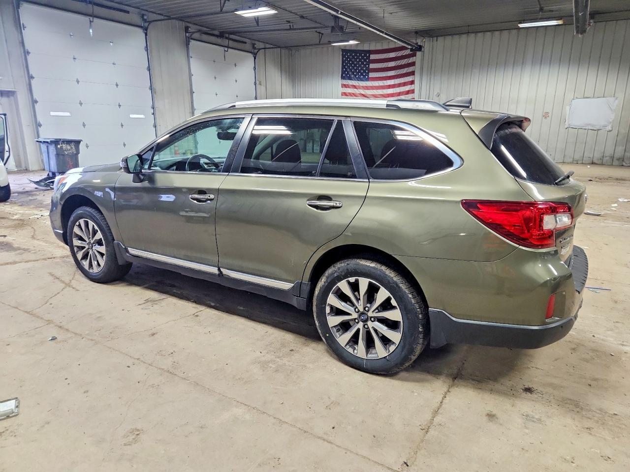 2017 Subaru Outback Touring - Image 2