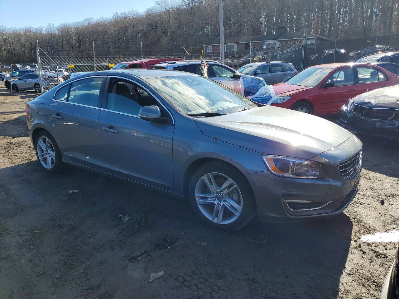 2016 Volvo S60 Platinum - Фото 4