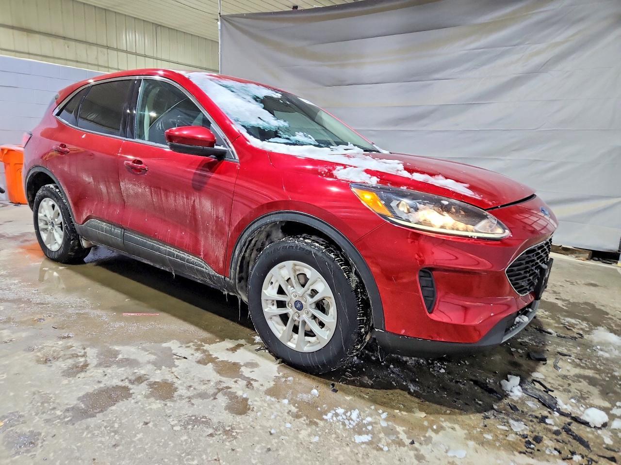 2020 Ford Escape Se - Фото 4