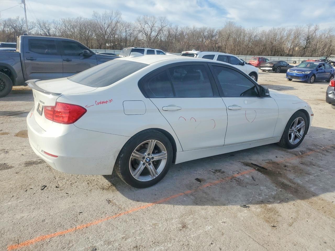 2014 BMW 328 I - Image 3