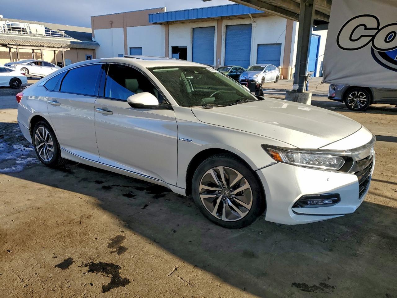 2020 Honda Accord Touring Hybrid - Фото 4