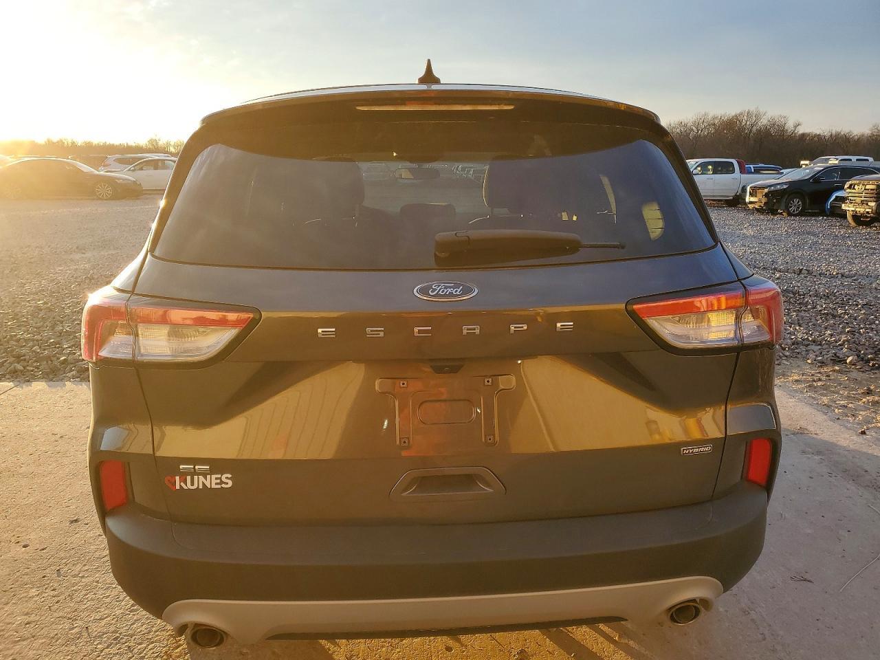 2020 Ford Escape Se Sport - Image 6