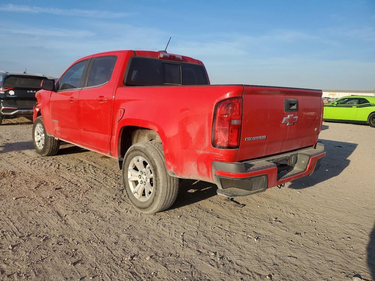 2018 Chevrolet Colorado Lt - Image 2