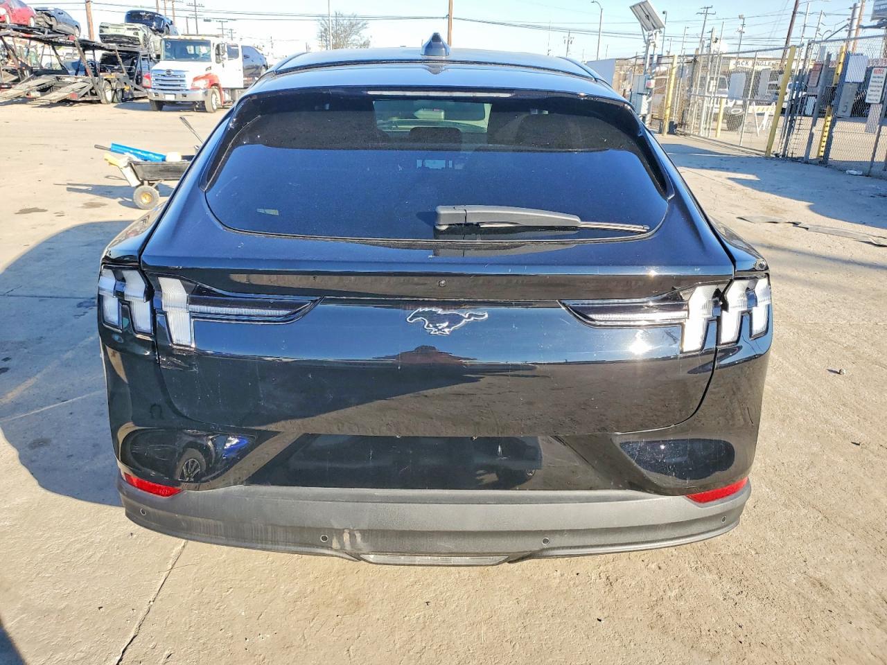 2025 Ford Mustang Mach-E Select - Фото 6