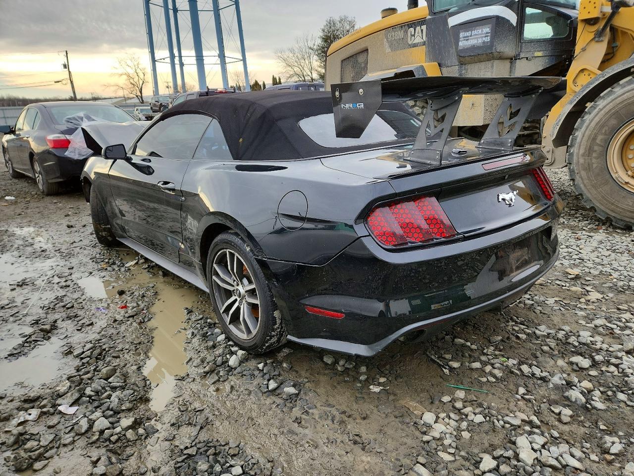 2015 Ford Mustang - Image 2