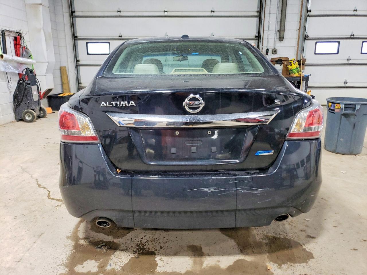 2015 Nissan Altima 2.5 S - Image 6